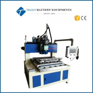 CNC riveting machine